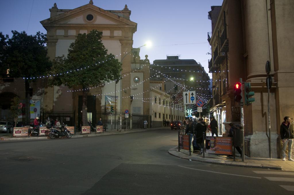 Affittacamere Vittoria Palermo Exterior photo