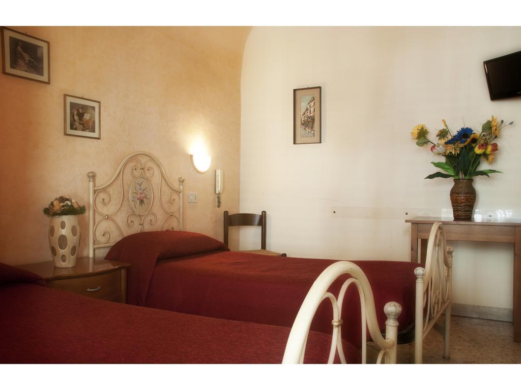 Affittacamere Vittoria Palermo Room photo